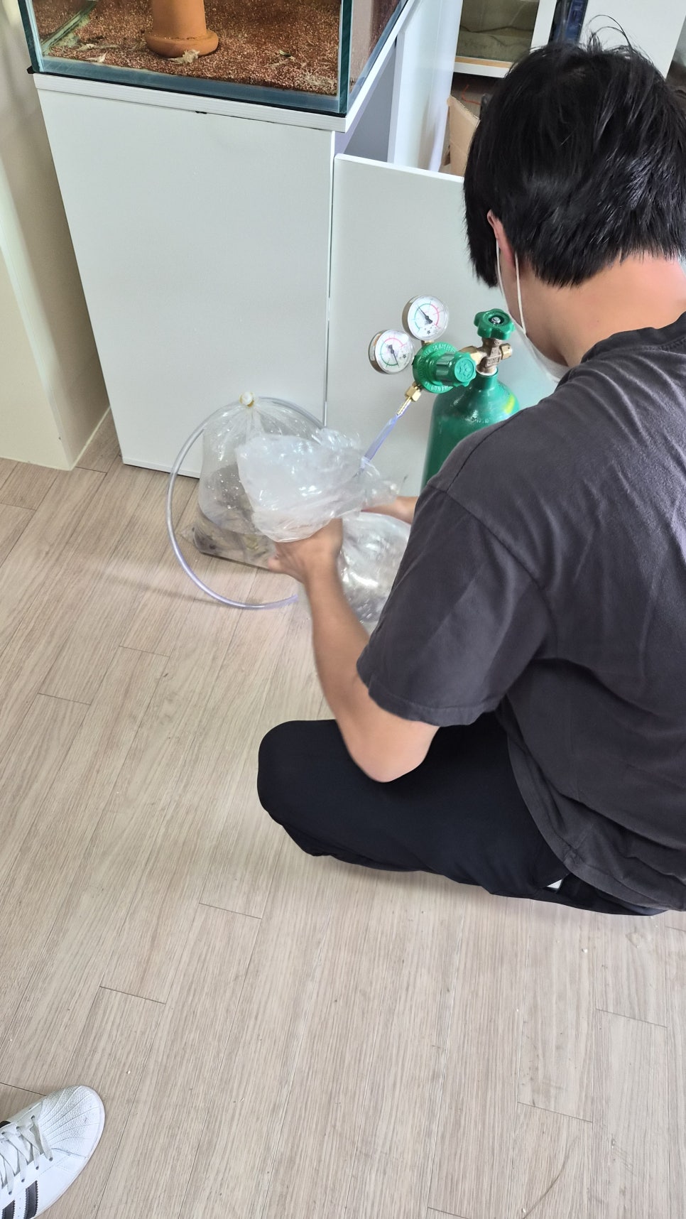 인천 중구 고독사 청소 현장 작업 사진 9