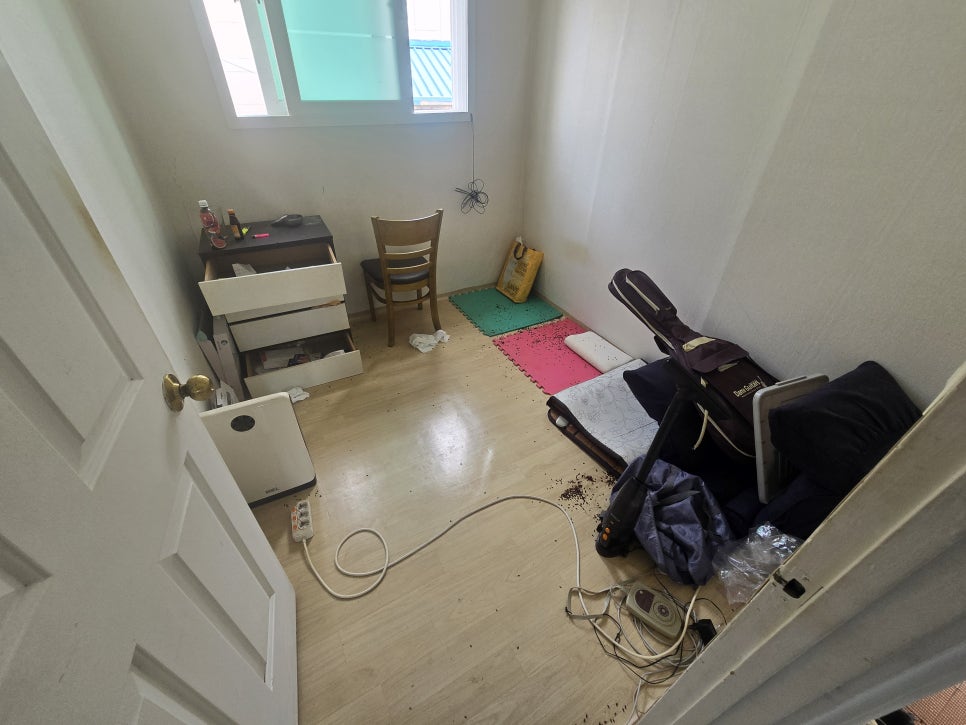 인천 남동구 고독사 청소 현장 작업 사진 15